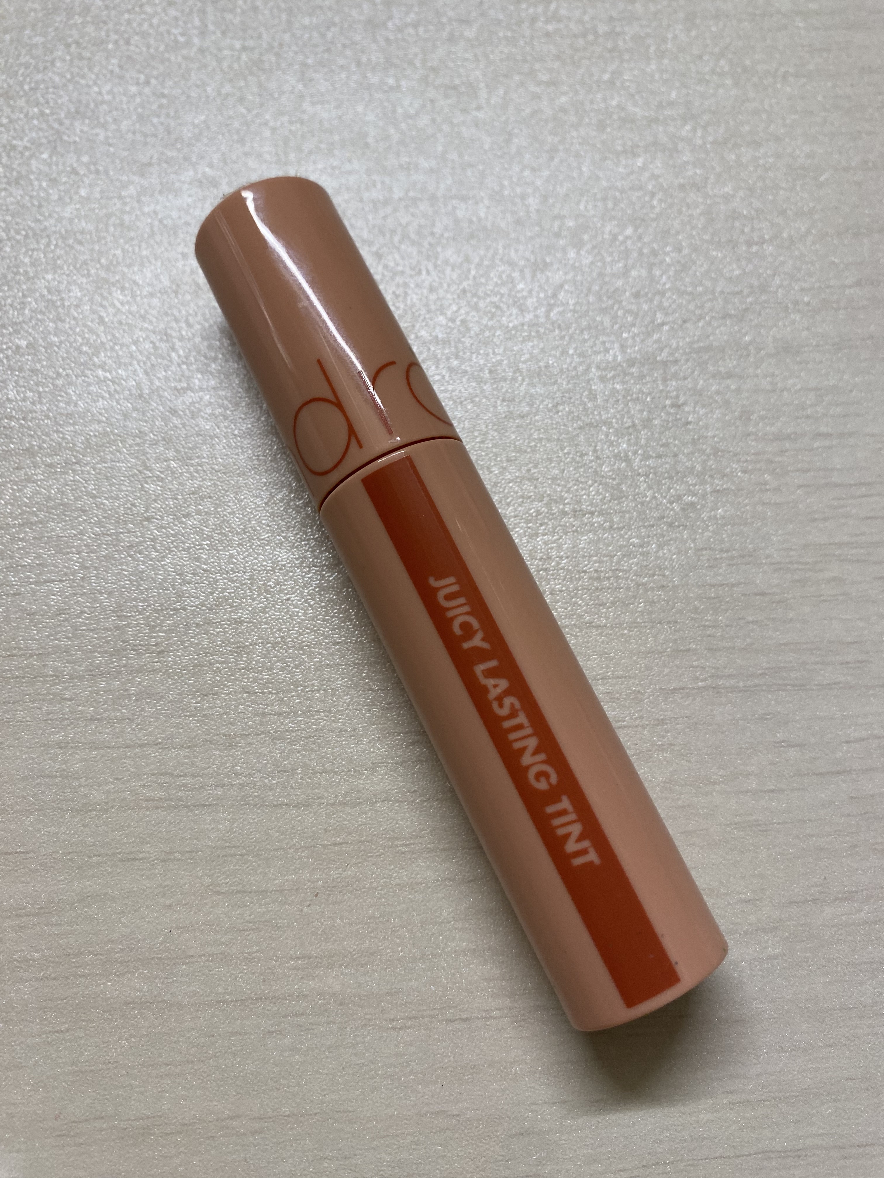 ジューシーラスティングティント/rom&nd/リップティントを使ったクチコミ（1枚目）