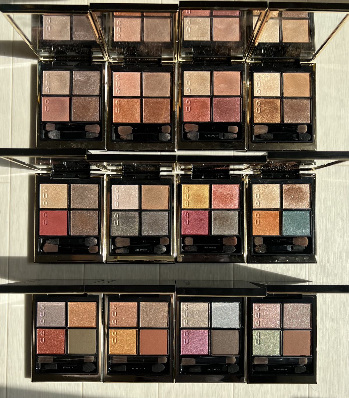 新色レビュー】シグニチャー カラー アイズ｜SUQQUの使い方を徹底解説