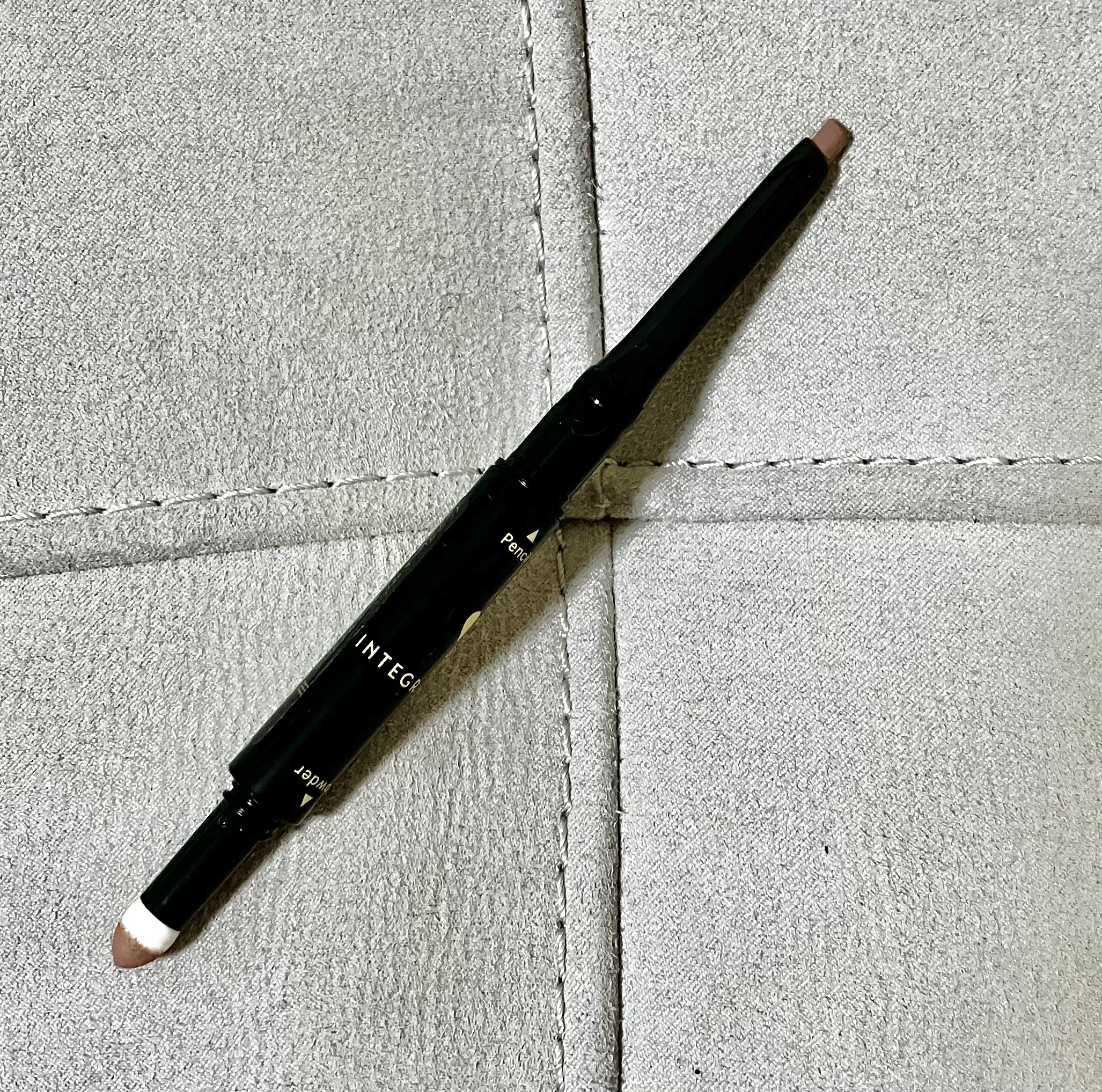 インテグレート ぴたジェルアイブロウ PK773/インテグレート/アイブロウペンシルを使ったクチコミ（2枚目）