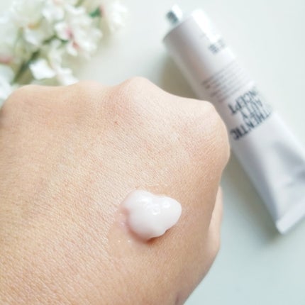 ハンド&ヘア ライトセラム/AUTHENTIC BEAUTY CONCEPT/ハンドクリームを使ったクチコミ(4枚目)