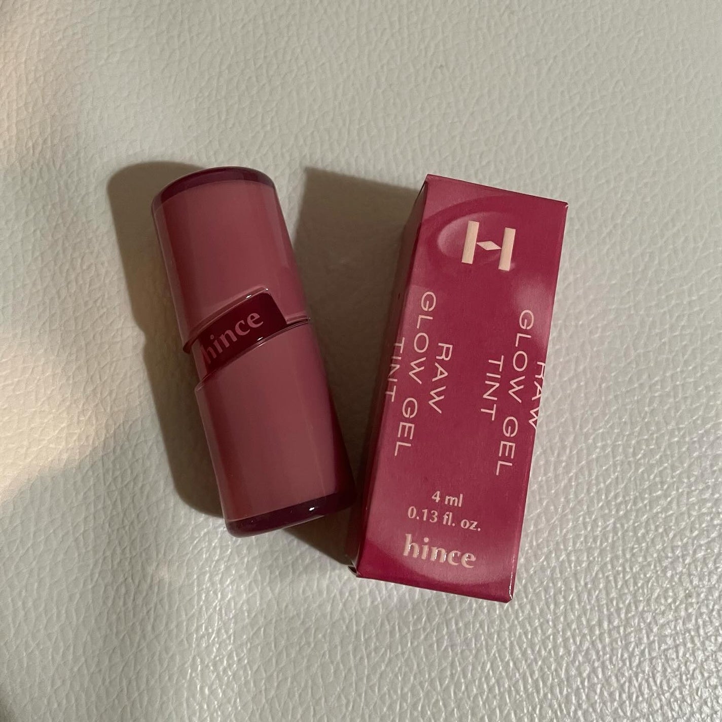 ロウグロウジェルティント/hince/リップティントを使ったクチコミ(2枚目)