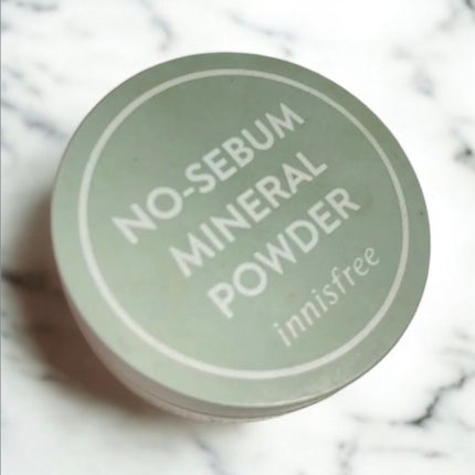 ノーセバム ミネラルパウダー N/innisfree/ルースパウダーを使ったクチコミ(2枚目)