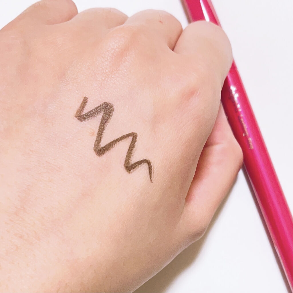 「密着アイライナー」ショート筆リキッド ディープブラック/デジャヴュ/リキッドアイライナーを使ったクチコミ（3枚目）