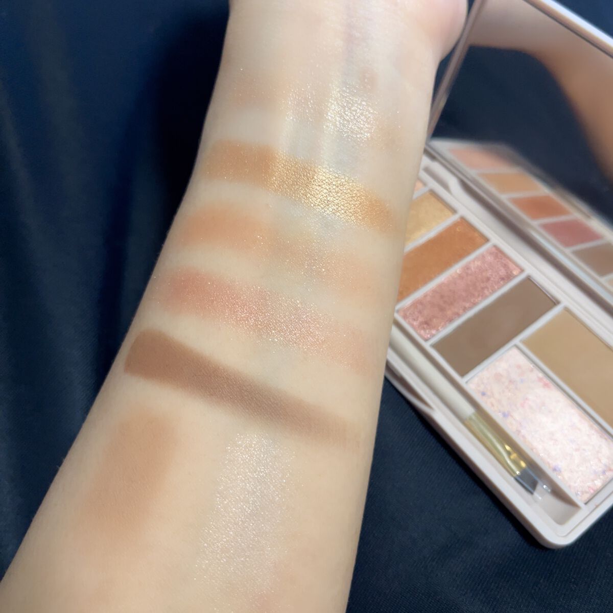 マルチセブンカラーアイパレット/MYUNT/アイシャドウパレットを使ったクチコミ（3枚目）