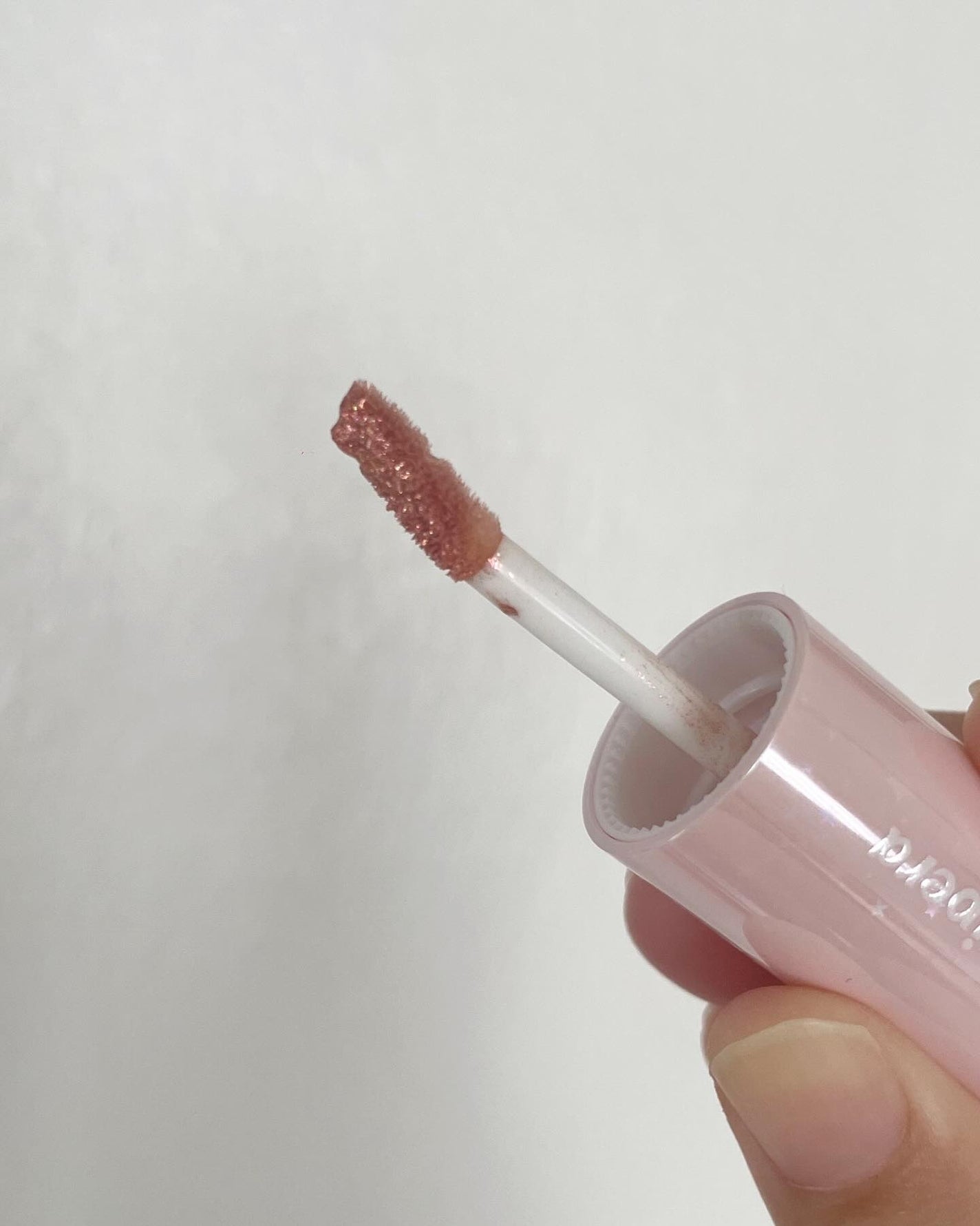 シュガー トゥインクル リキッド シャドウ/PERIPERA/リキッドアイシャドウを使ったクチコミ(3枚目)