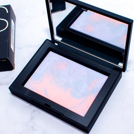 ライトリフレクティング プリズマティックパウダー/NARS/プレストパウダーを使ったクチコミ(2枚目)
