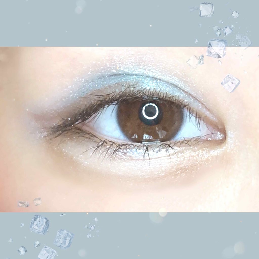 key on LIPS 「ふと昔のバトン用のメイク道具を見つけたので、ブルーのメイクして..」(1枚目)