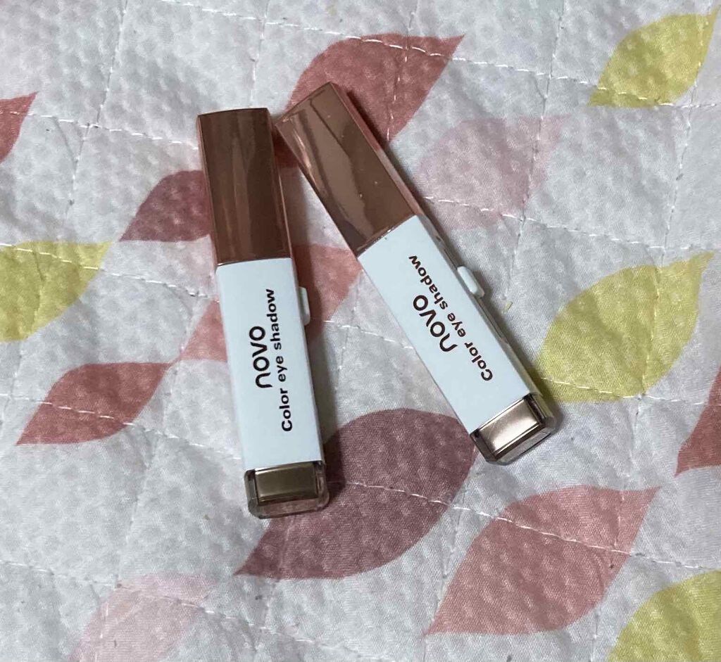 グラデーションアイシャドウ 02/NOVO/スティックアイシャドウを使ったクチコミ（1枚目）