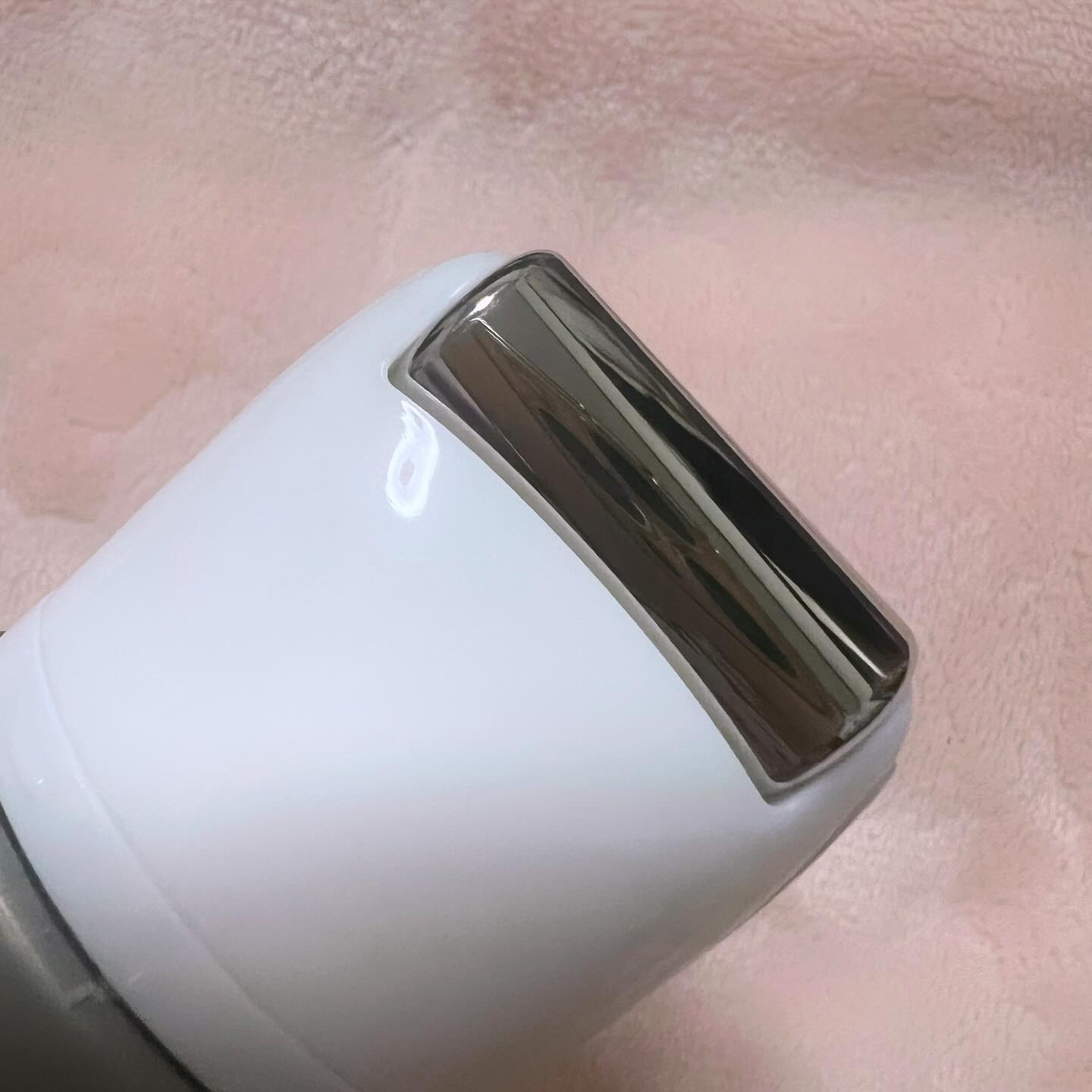 SKIN&LAB レチノールリフティングローラークリームのクチコミ「🎀SKIN&LAB🎀

.*･ﾟRETINOL LIFTING ROLLER CREAM.ﾟ･.....」（3枚目）