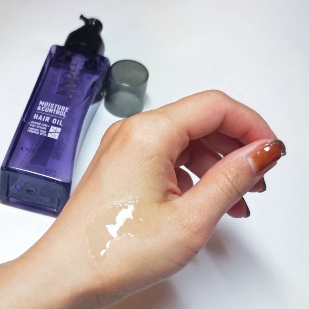 モイスチュアコントロール ヘアオイル W/スティーブンノル ニューヨーク/ヘアオイルを使ったクチコミ(4枚目)