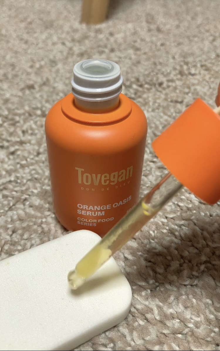 カラーフードシリーズオレンジオアシスセラム/Tovegan/美容液を使ったクチコミ（1枚目）