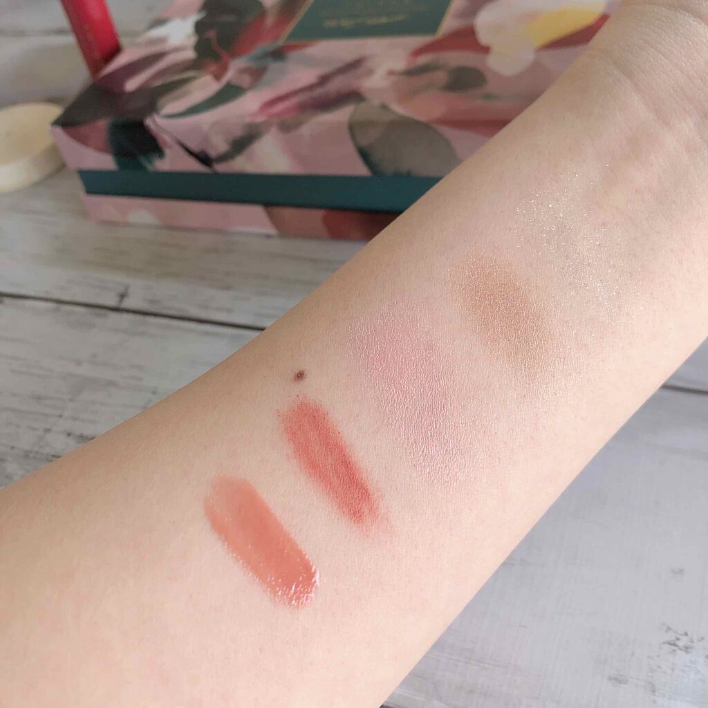 トーン ペタル アイシャドウ/to/one/アイシャドウパレットを使ったクチコミ(3枚目)