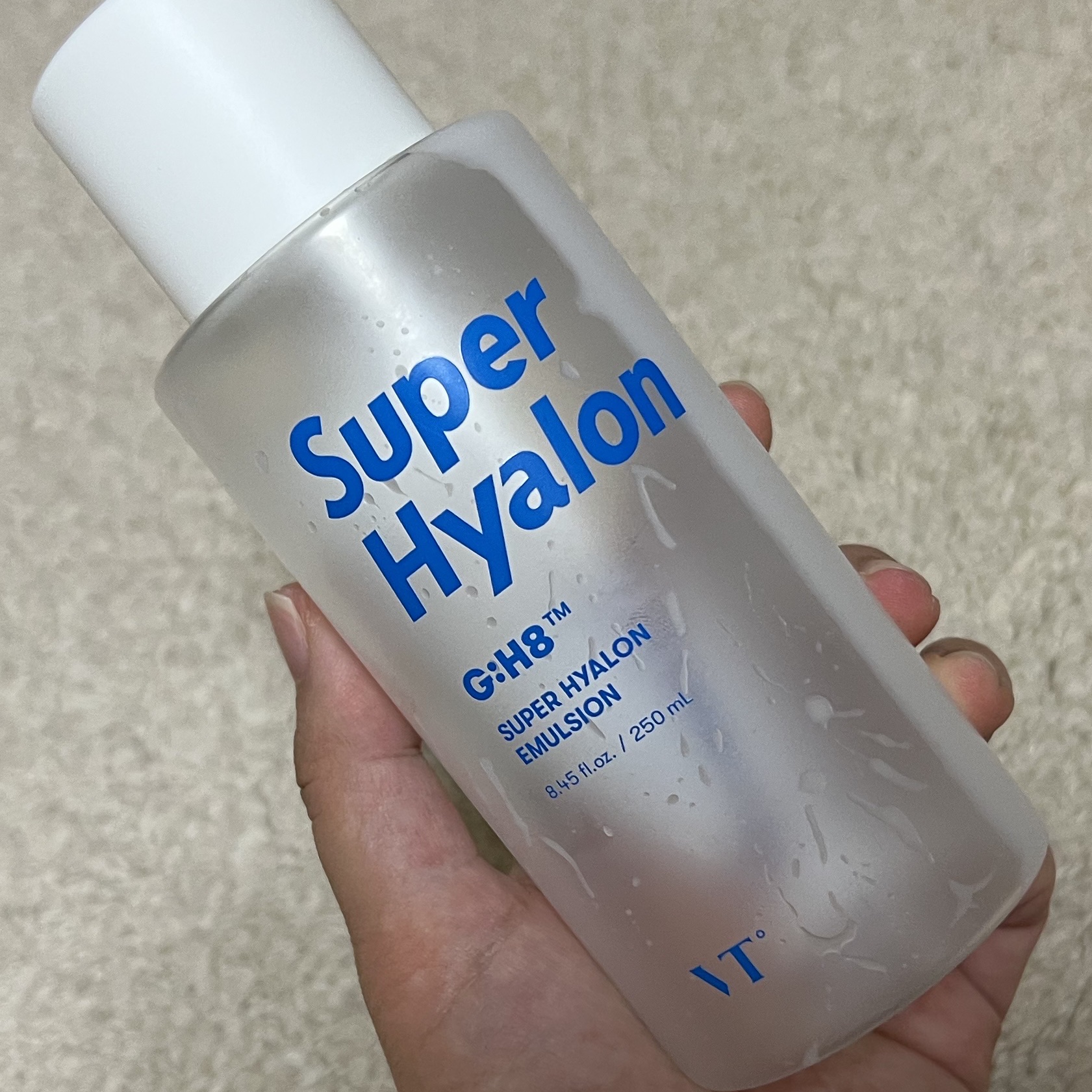 スーパーヒアルロン エマルジョン/VT/乳液を使ったクチコミ（1枚目）