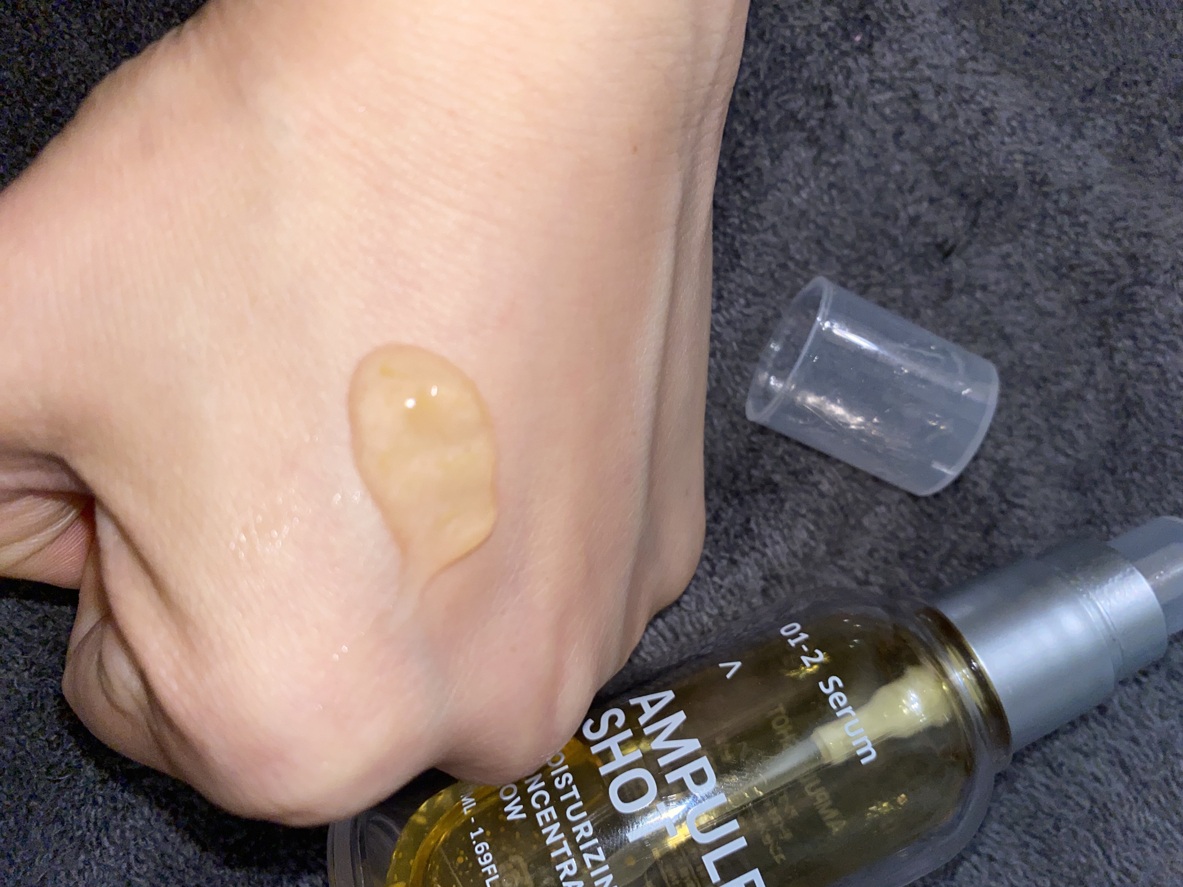 モイスチャーライジング コンセントレートグロウ セラム/AMPULE SHOT/美容液を使ったクチコミ（2枚目）