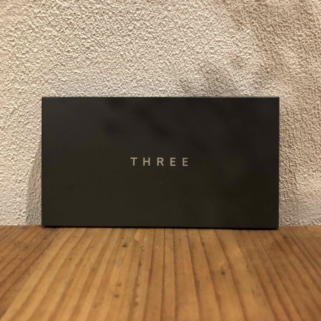 プリスティーンコンプレクションパウダーファンデーション/THREE/パウダーファンデーションを使ったクチコミ（1枚目）