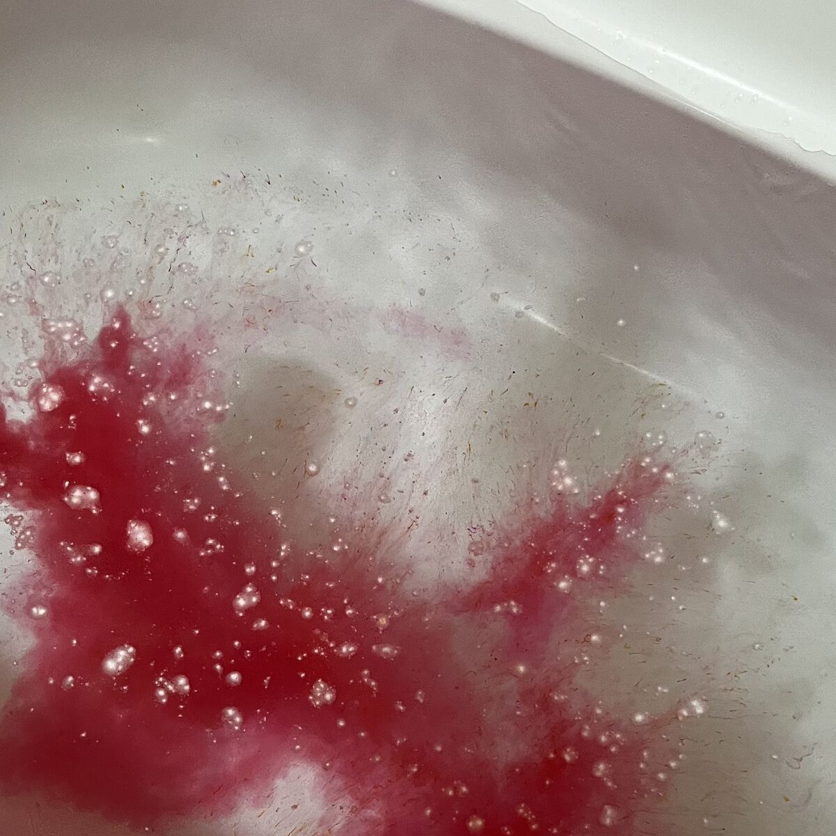 アロマスパークリング 小笠原アイランド アロマバスコレクション/バスクリン/炭酸系入浴剤を使ったクチコミ（3枚目）