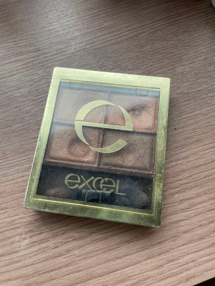 スキニーリッチシャドウ/excel/アイシャドウパレットを使ったクチコミ(1枚目)