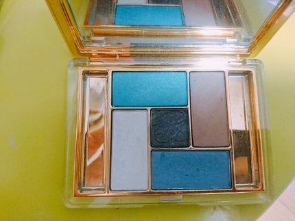 ESTEE LAUDER ピュアカラーファイブカラー 11 シーアンドスカイのクチコミ「皆さんおはようございます(。・ω・)ノ゙
⚠️3、4枚目に目の画像あります⚠️
本日は天気が.....」(2枚目)