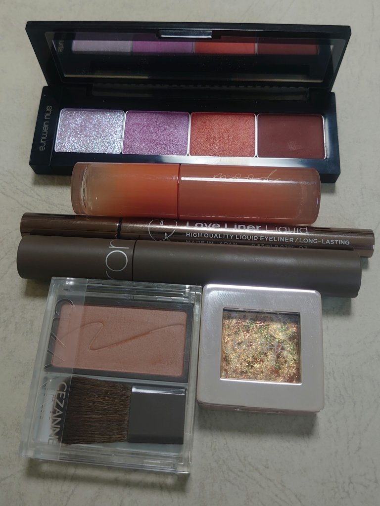 グリッタープリズム シャドウ/MISSHA/グリッターを使ったクチコミ（1枚目）