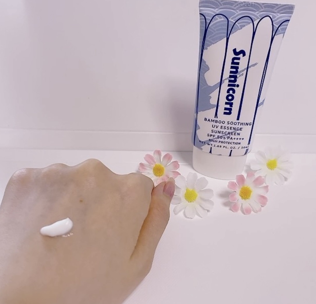 バンブースージングUVエッセンスサンスクリーン /Sunnicorn/日焼け止めローションを使ったクチコミ（2枚目）