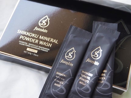 漆黒ミネラルパウダーウォッシュ/fonskin/洗顔パウダーを使ったクチコミ(1枚目)
