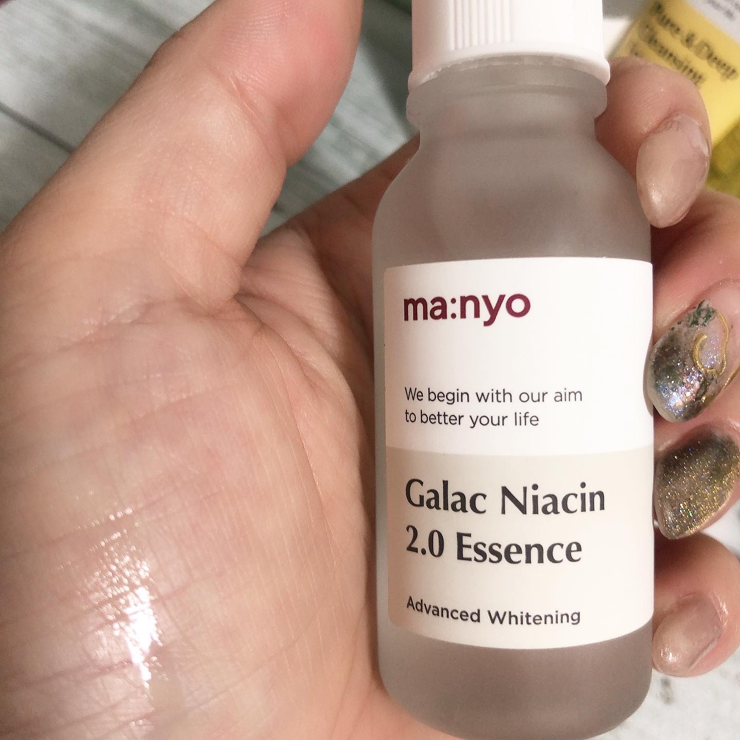 ガラクナイアシン2.0エッセンス/manyo/美容液を使ったクチコミ（2枚目）