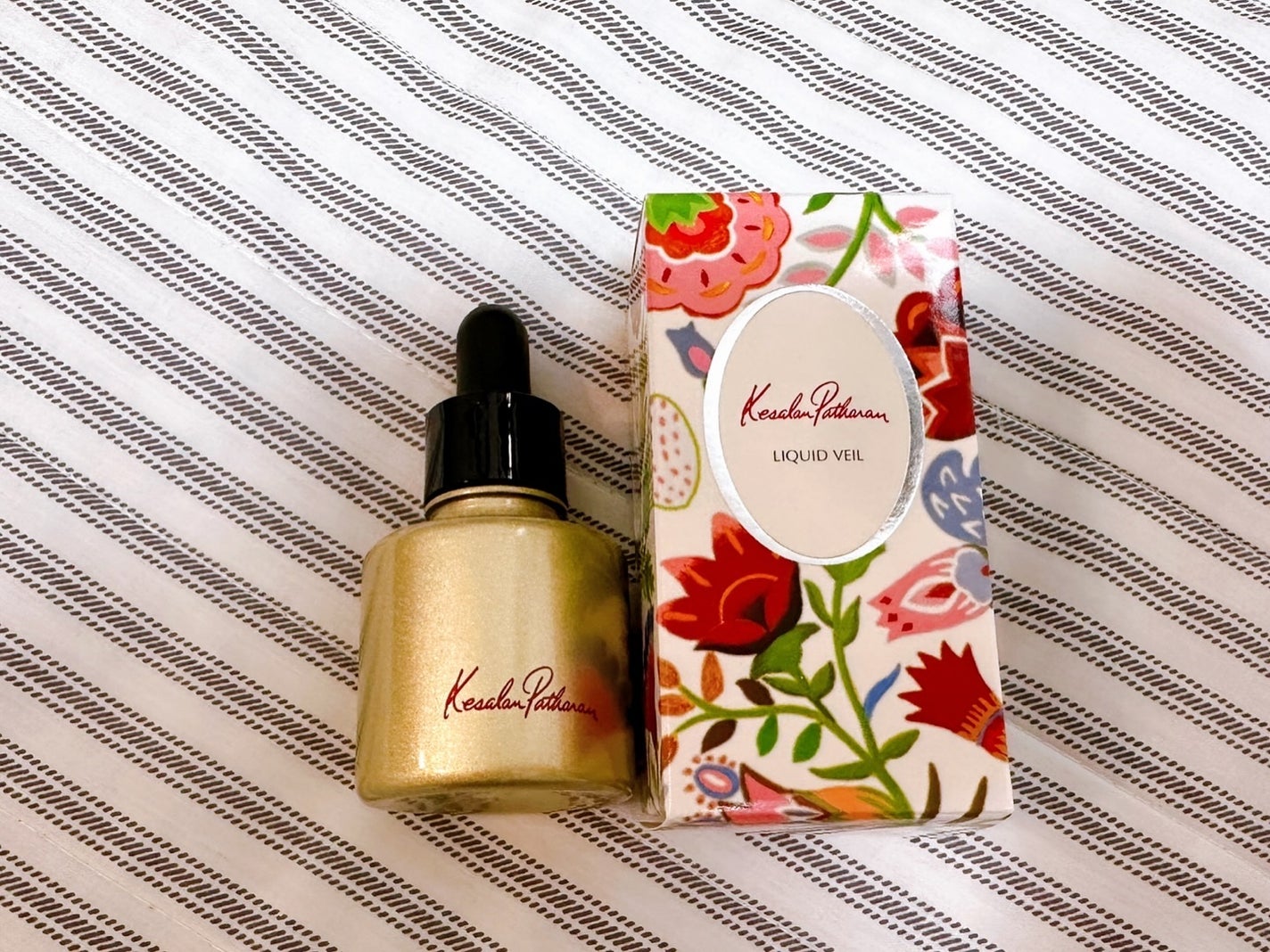 memeフォロバ100 on LIPS 「#PR#ケサランパサランケサランパサラン リクイドヴェール〈リ..」(4枚目)