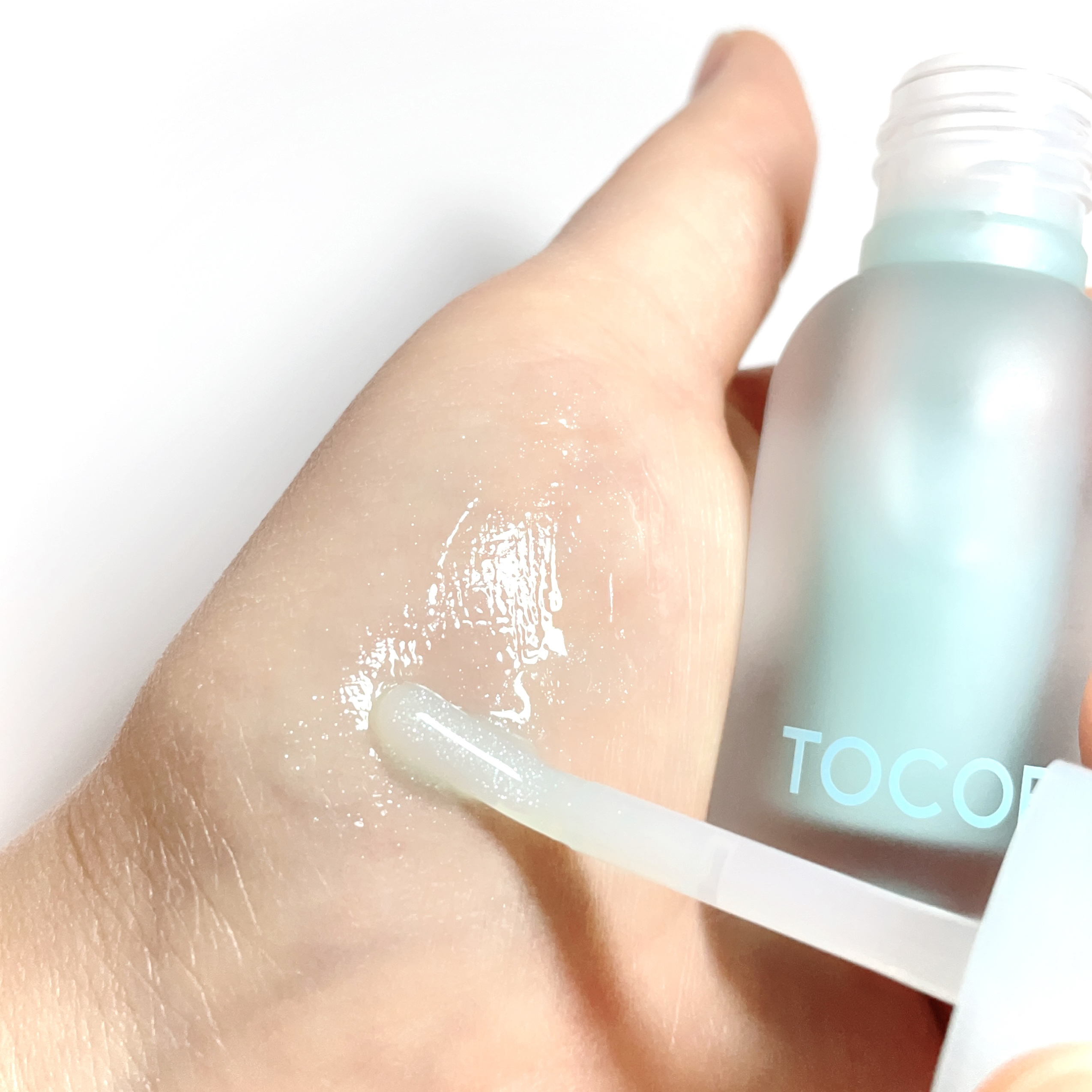 ジューシーベリープランピングリップオイル/TOCOBO/リップグロスを使ったクチコミ（2枚目）