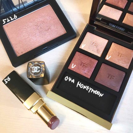 アイ カラー クォード/TOM FORD BEAUTY/アイシャドウパレットを使ったクチコミ(2枚目)
