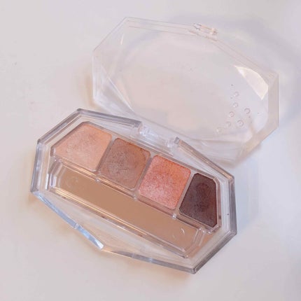 フォーシャイニーアイズ/キャンメイク/アイシャドウパレットを使ったクチコミ(2枚目)