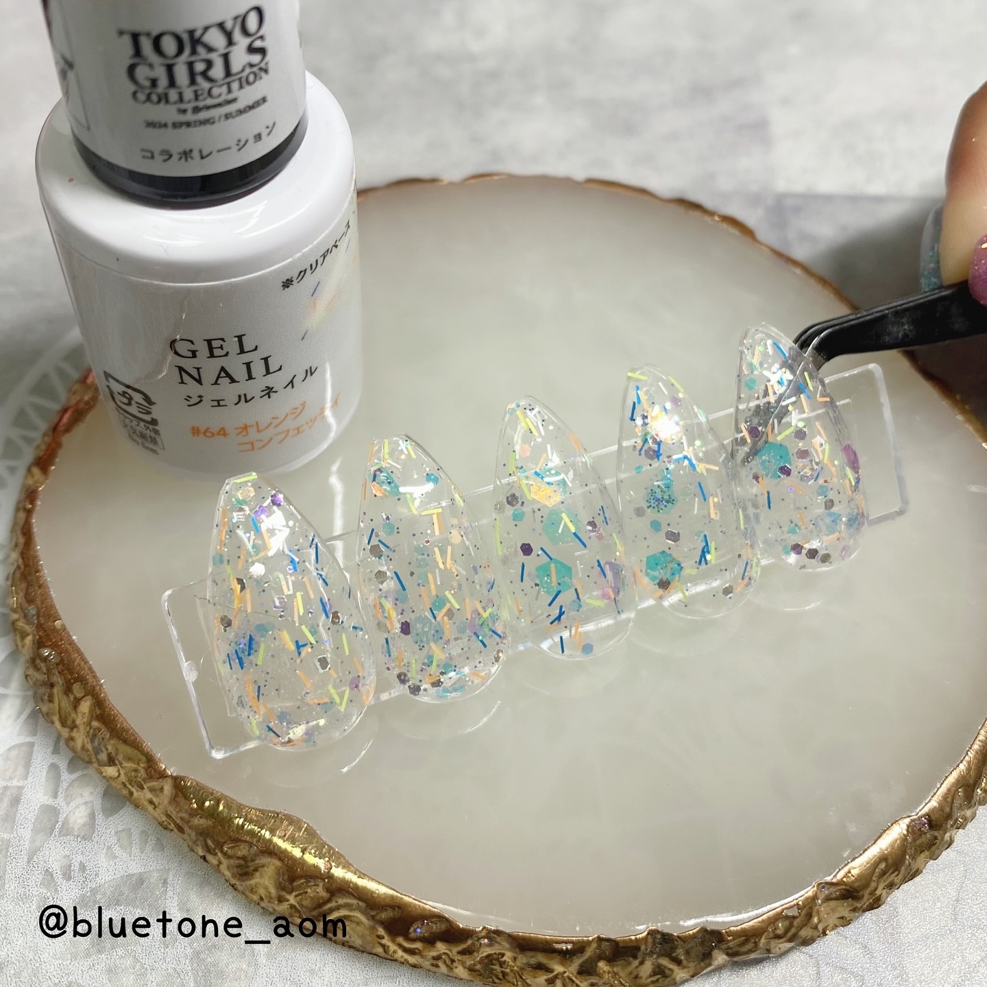 ジェルネイルDA 64 オレンジコンフェッティ/IDATE/ジェルネイルを使ったクチコミ（1枚目）