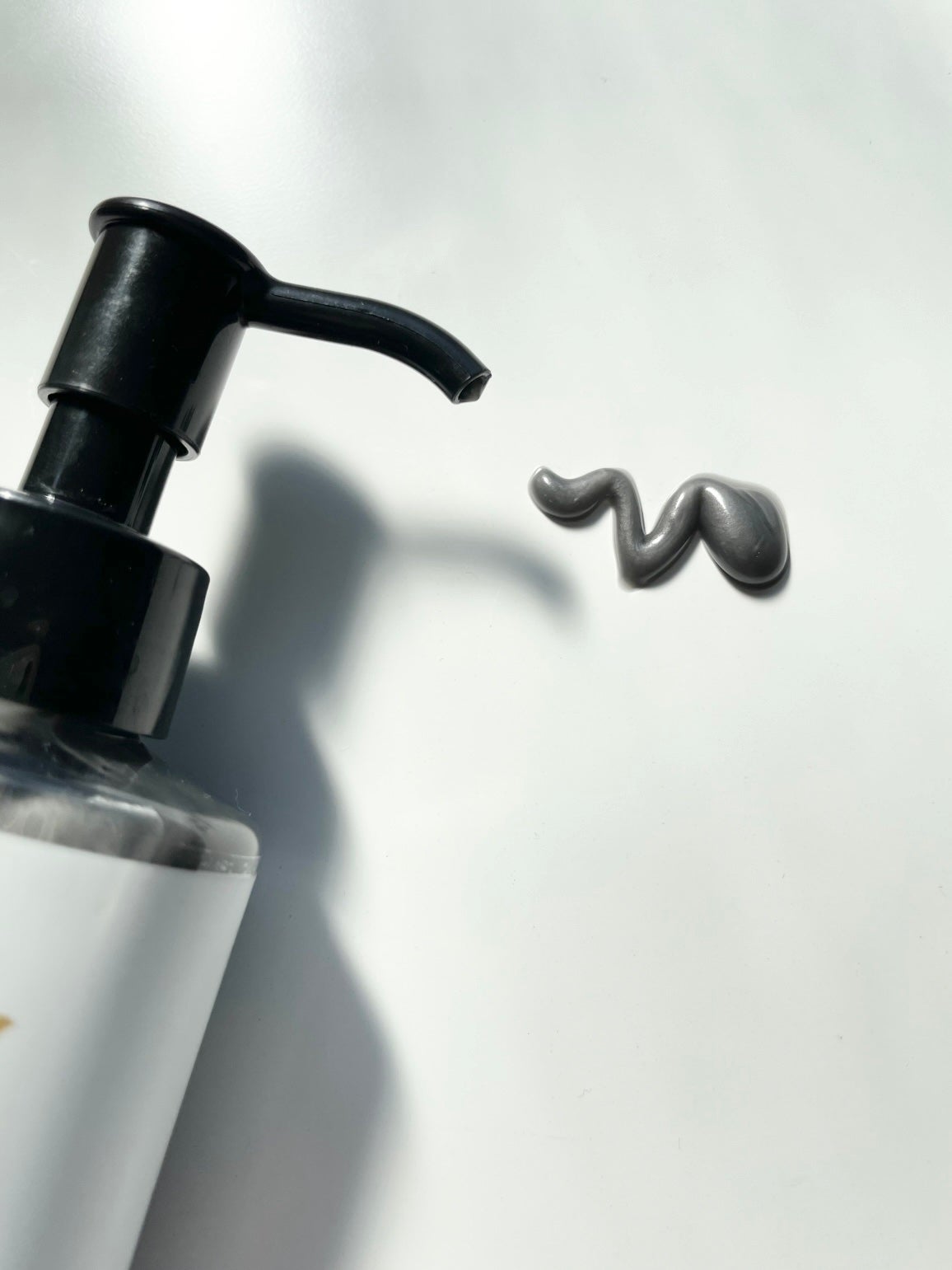 ダヴ 吸着毛穴ケア 洗顔ジェル/ダヴ/その他洗顔料を使ったクチコミ(2枚目)