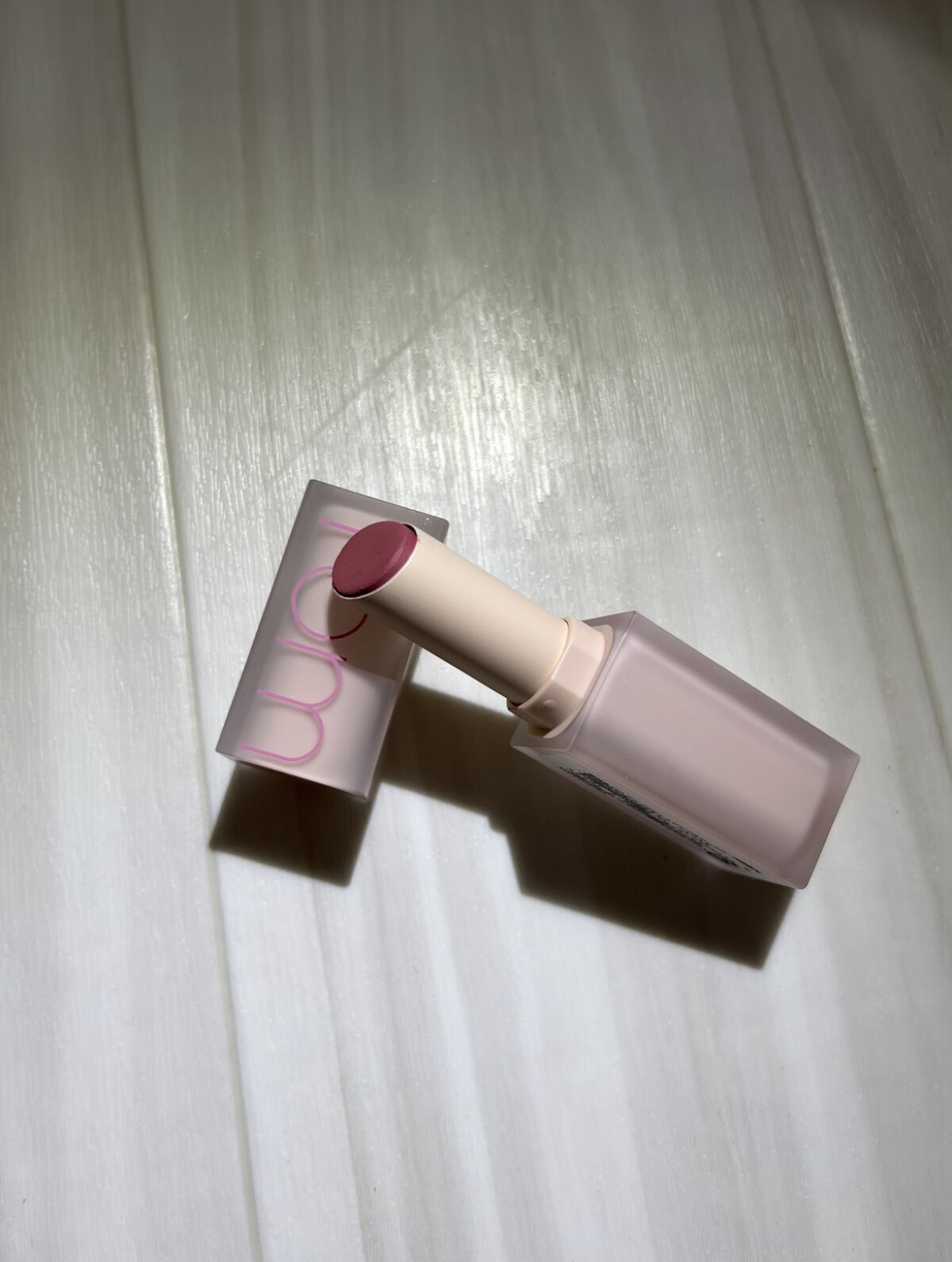 ゼロマットリップスティック 10 ピンクサンド/rom&nd/口紅を使ったクチコミ（2枚目）