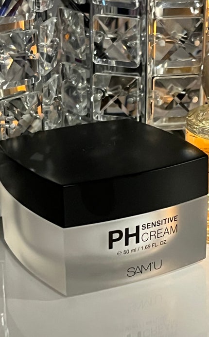 かえ on LIPS 「S'AMUPHクリーム田中みなみさんも使ってるって☝️敏感肌に..」(1枚目)