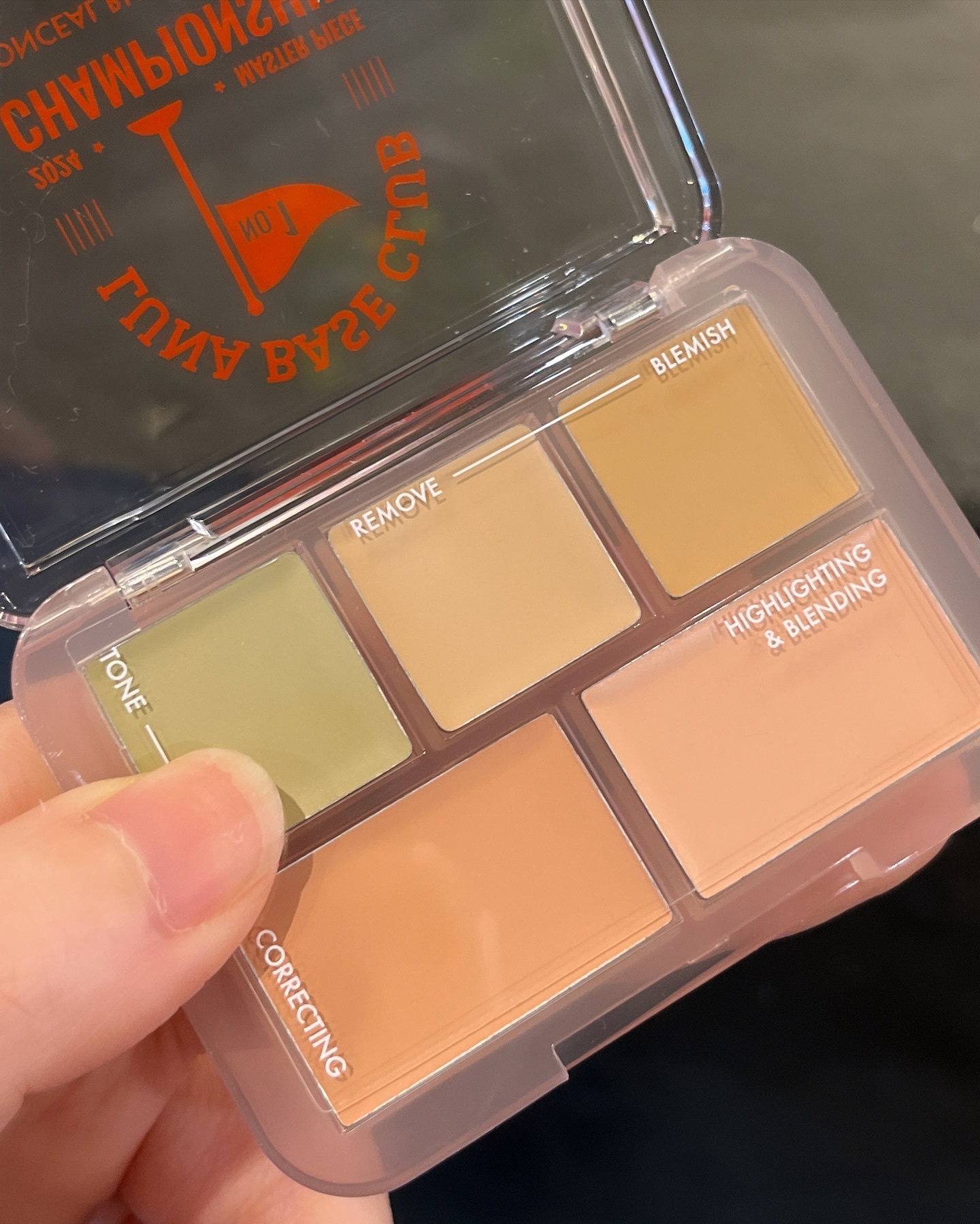 コンシールブレンダーパレット/LUNA/パレットコンシーラーを使ったクチコミ（3枚目）