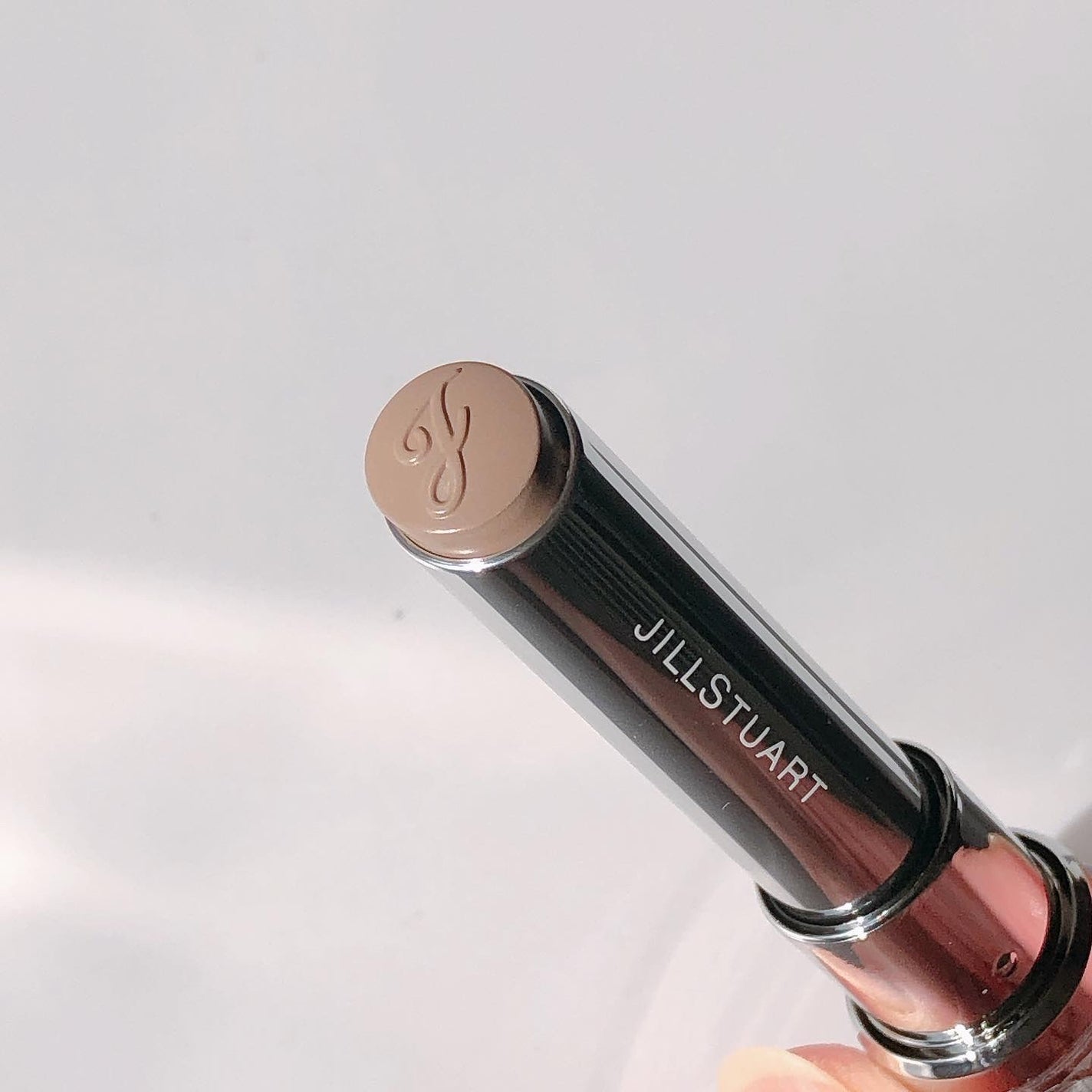 ジルスチュアート コントゥアリングスティック ガーデンオブジョイ/JILL STUART/シェーディングを使ったクチコミ(2枚目)