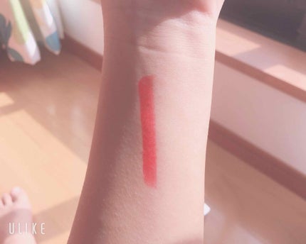 リップ フラッシュ ビッテン ストロボ/MAYBELLINE NEW YORK/口紅を使ったクチコミ(2枚目)