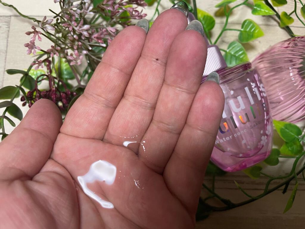 ウォーターコンク モイスト ヘアオイル (桜ver.)/ululis/ヘアオイルを使ったクチコミ(4枚目)