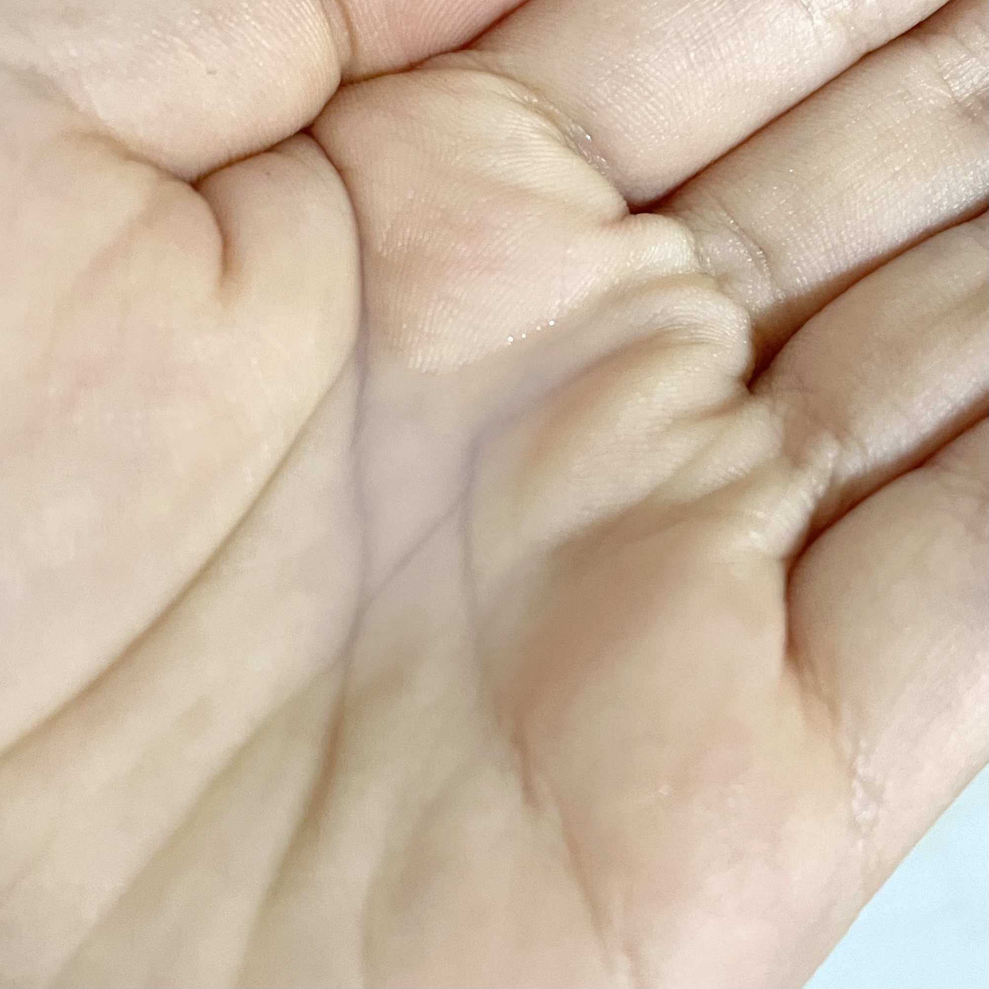 ハトムギエキス化粧水 しっとりタイプ/プラチナレーベル/化粧水を使ったクチコミ（3枚目）