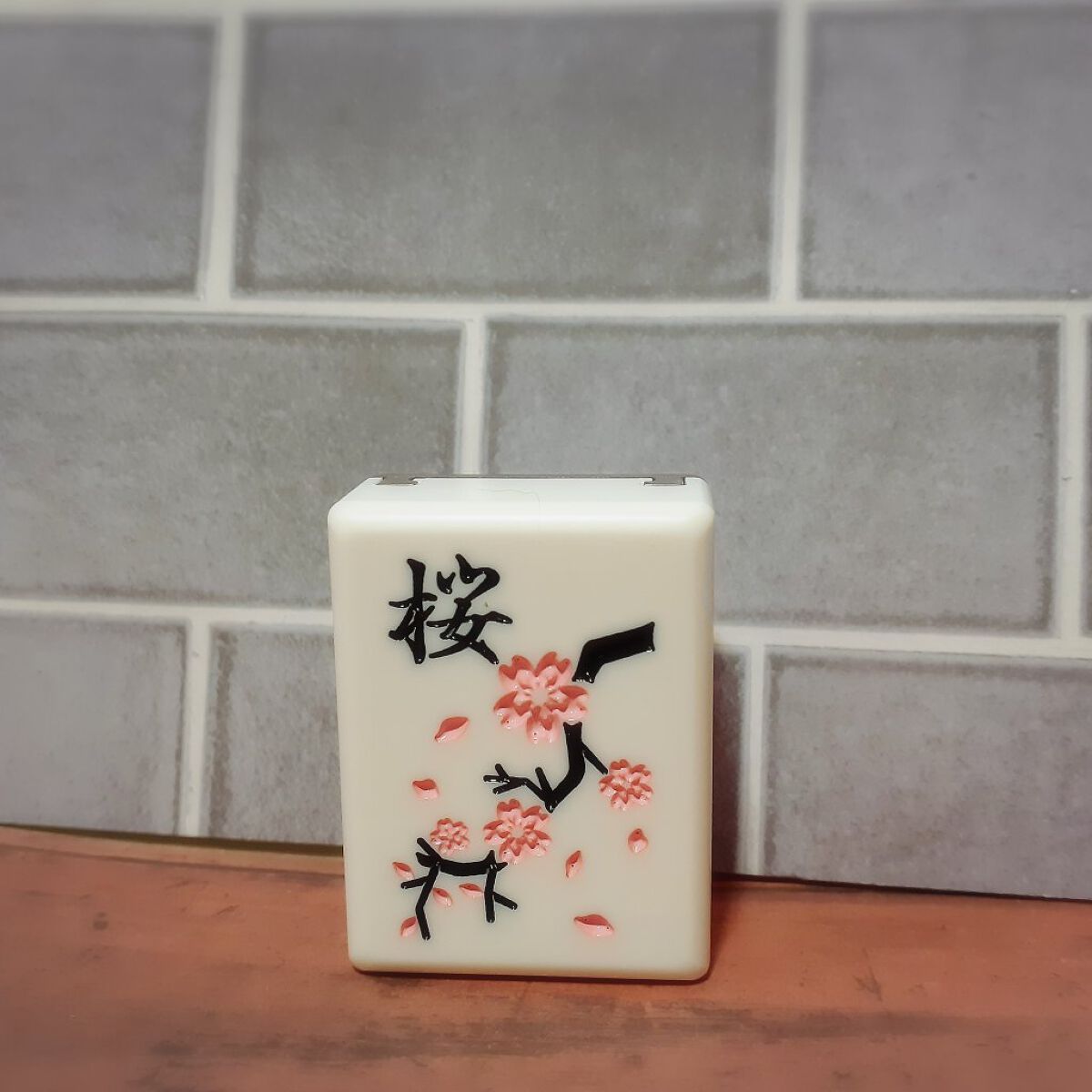 麻雀アイシャドウ/和粧/単色アイシャドウを使ったクチコミ（2枚目）