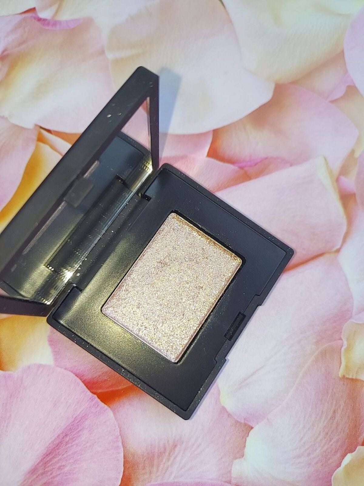 ハードワイヤードアイシャドー/NARS/単色アイシャドウを使ったクチコミ(3枚目)