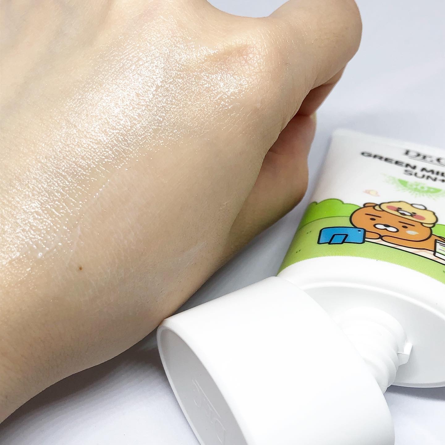 グリーンマイルドアップサンプラス/Dr.G/日焼け止めクリームを使ったクチコミ（3枚目）