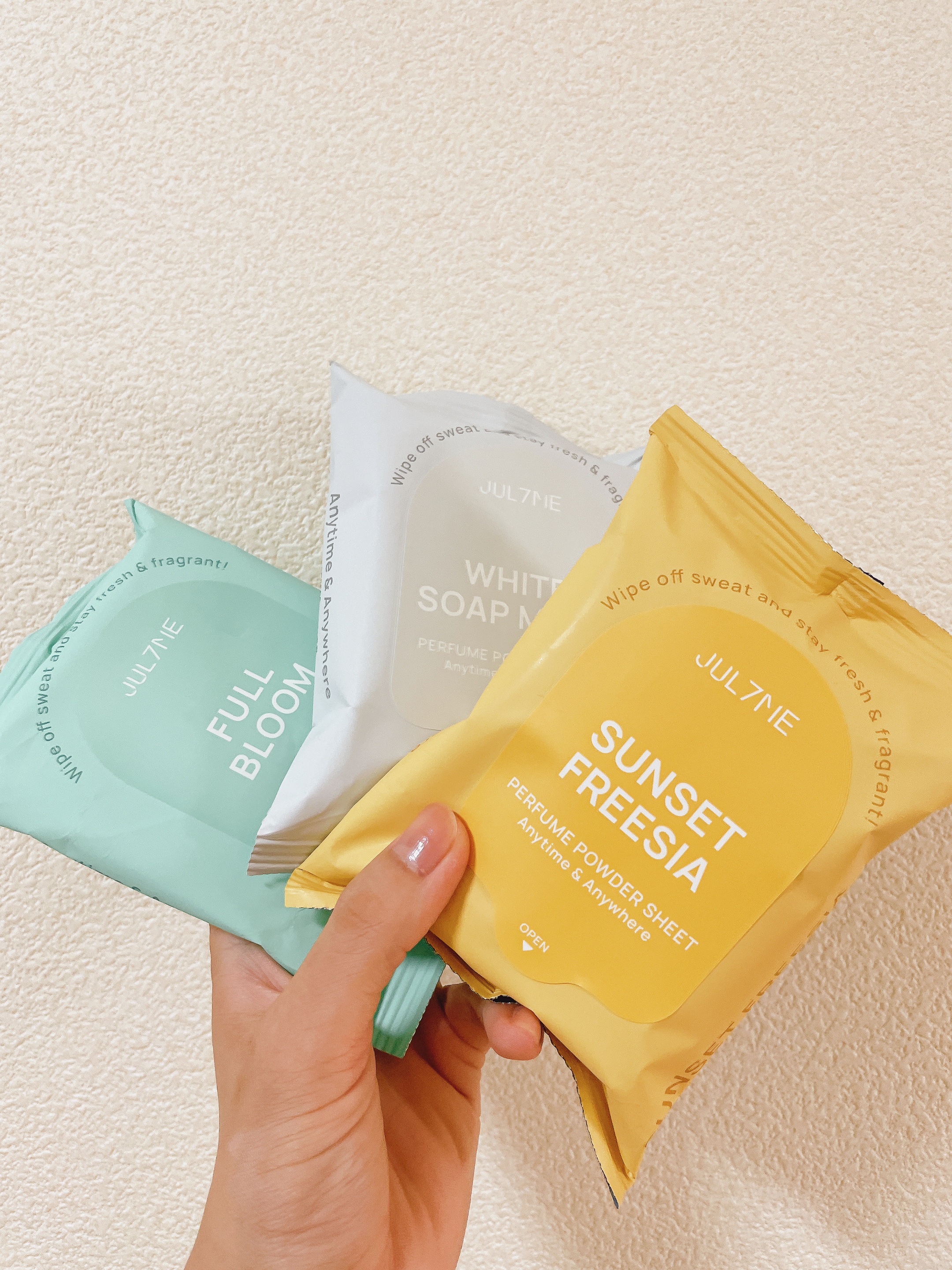 ジュライミー フレグランスパウダーシート ホワイトソープムスク/JUL7ME/ボディシートを使ったクチコミ（1枚目）