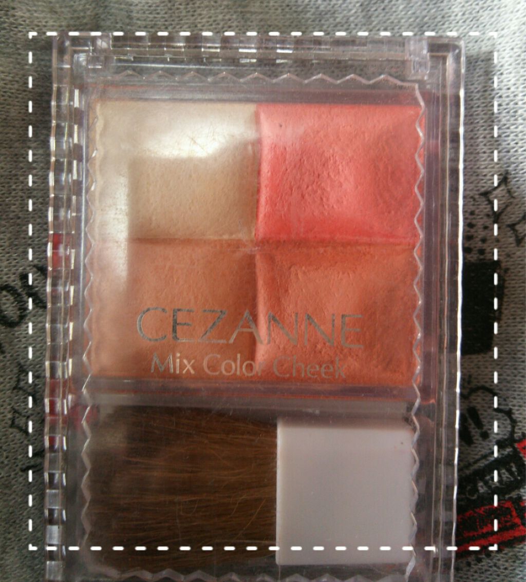 ミックスカラーチーク/CEZANNE/パウダーチークを使ったクチコミ（3枚目）