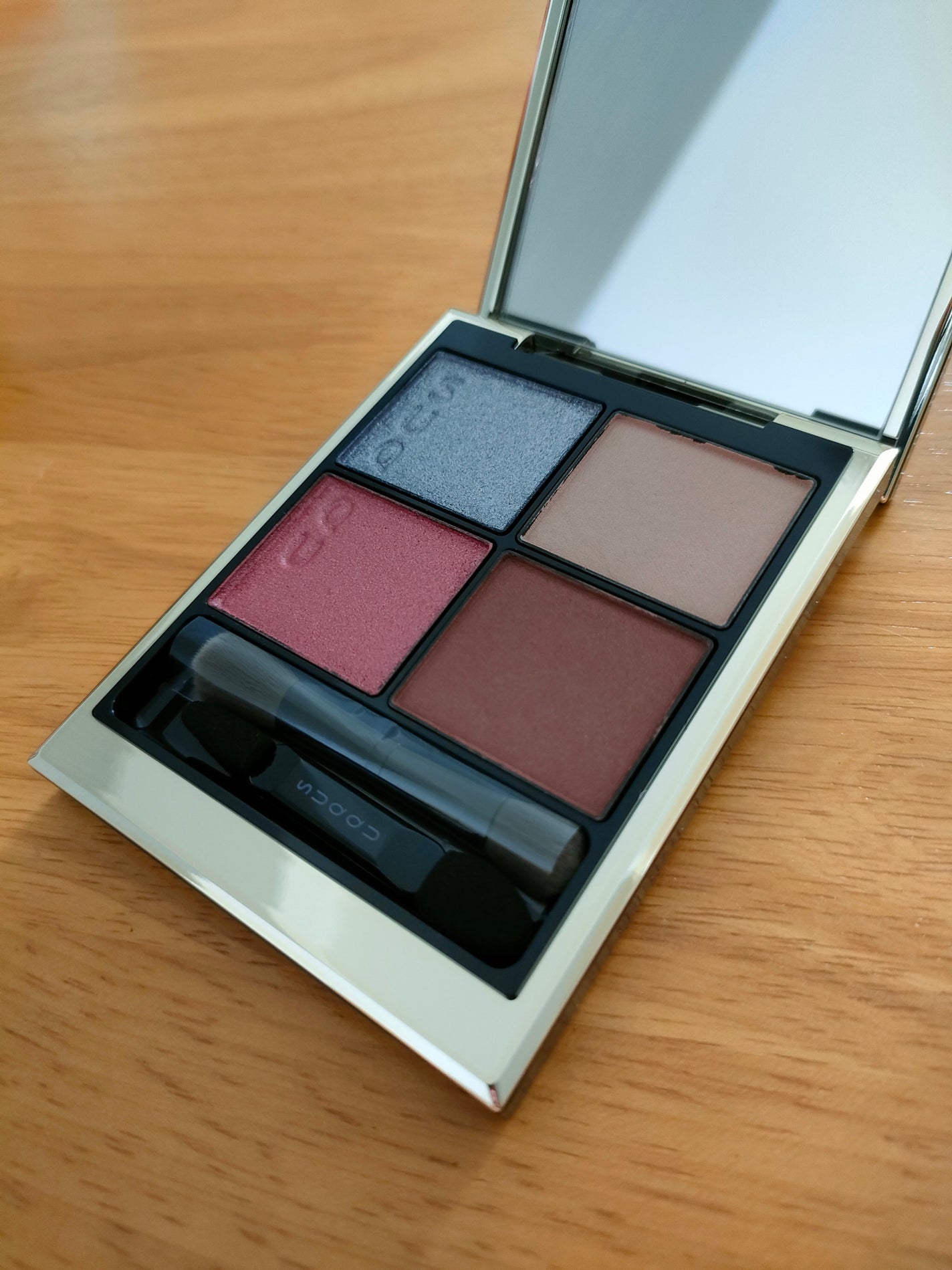 シグニチャー カラー アイズ/SUQQU/アイシャドウパレットを使ったクチコミ(1枚目)