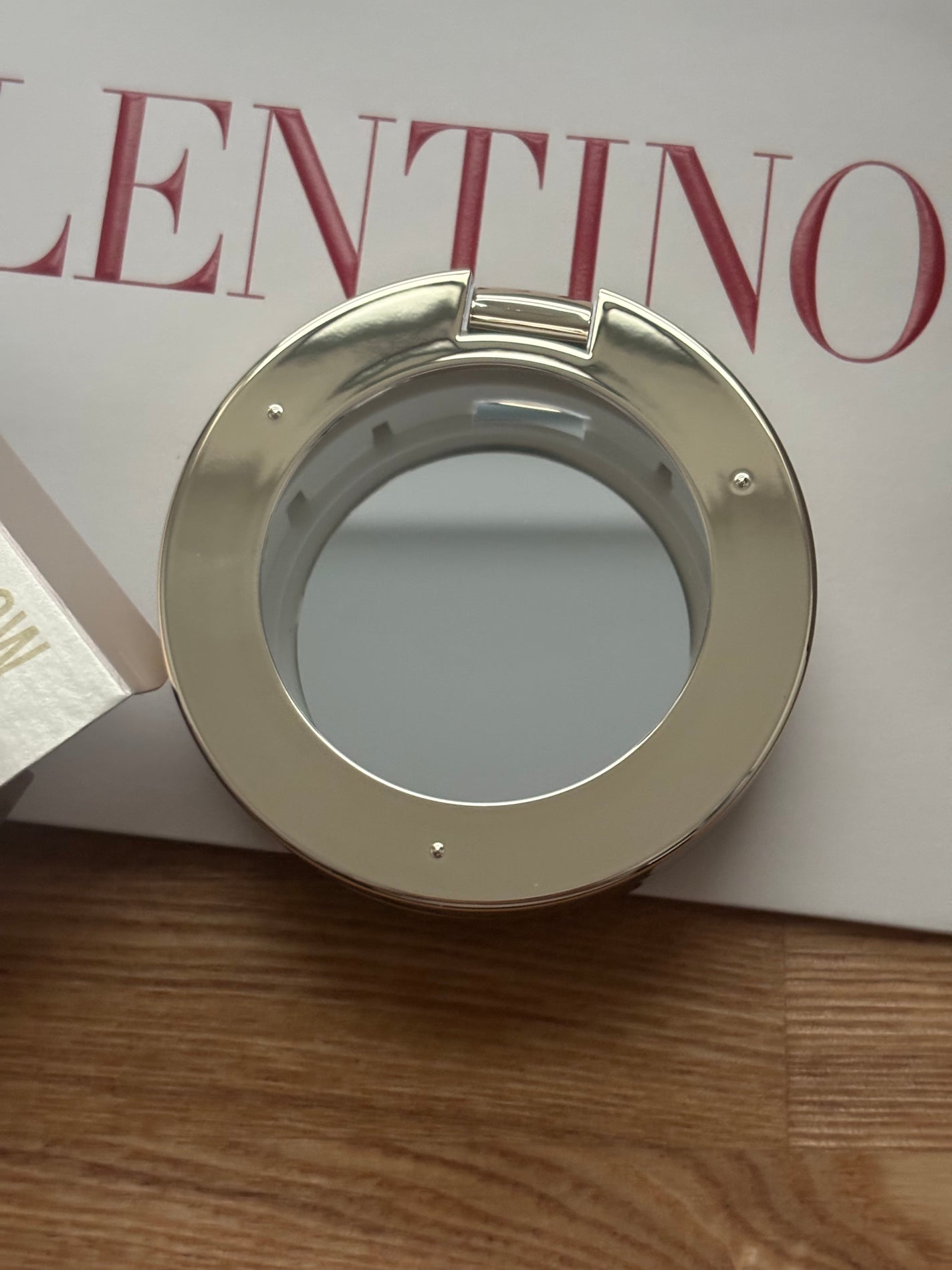 GO クッション/ヴァレンティノ ビューティ/クッションファンデーションを使ったクチコミ(3枚目)