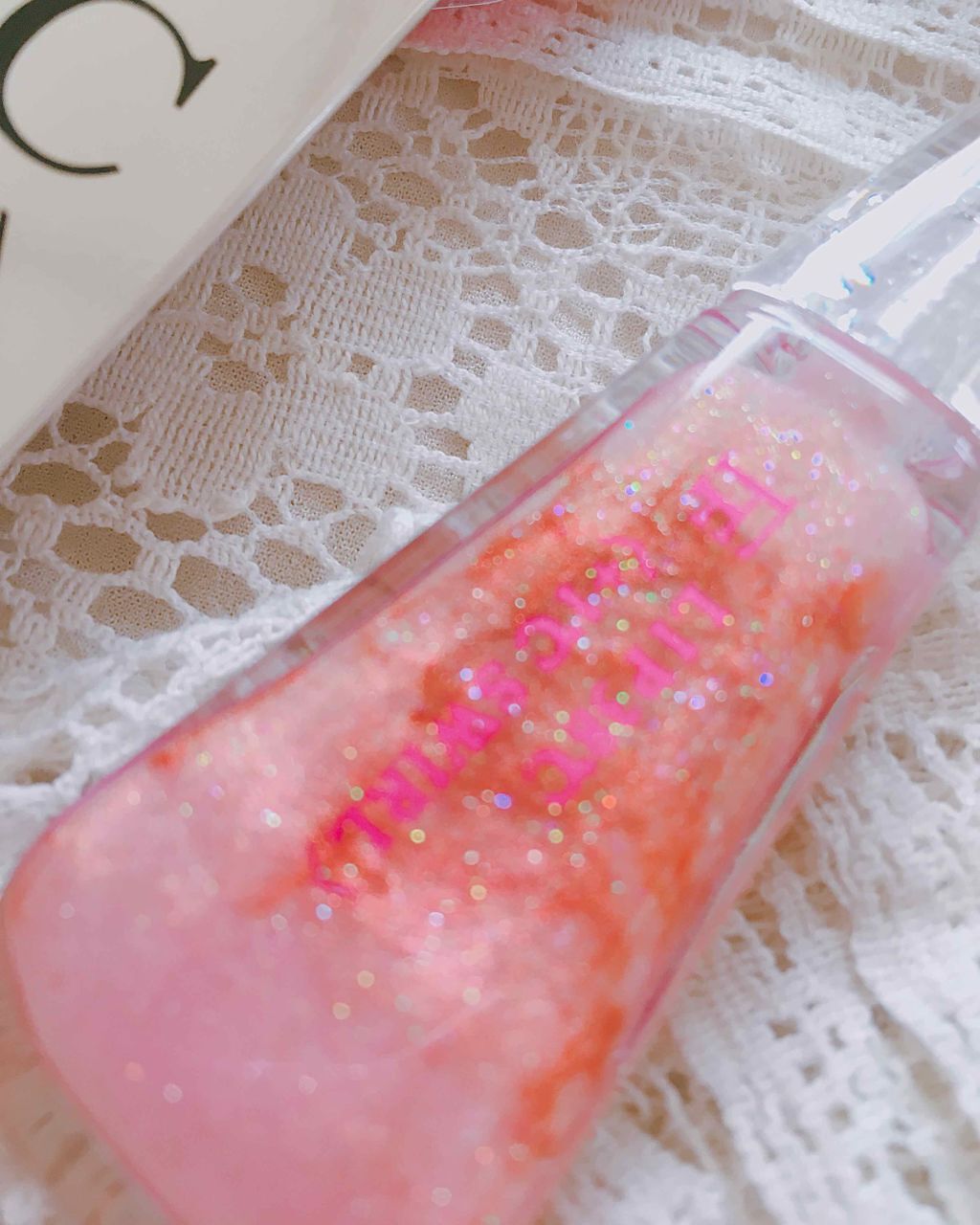 38°C / 99°F リップトリートメント (リップ美容液)/UZU BY FLOWFUSHI/リップケアを使ったクチコミ（2枚目）