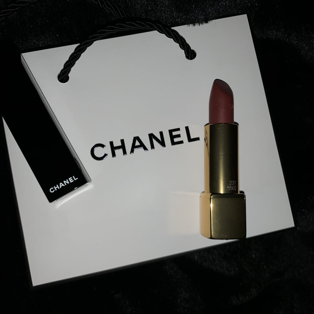 ルージュ アリュール ヴェルヴェット ル リオン ドゥ シャネル 237 ベージュ アルダン/CHANEL/口紅を使ったクチコミ（1枚目）