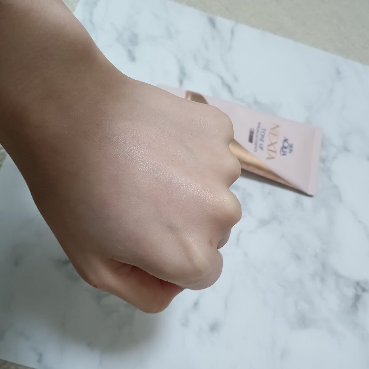 ネクスタ® シールドセラムUVエッセンス/スキンアクア/日焼け止めローションを使ったクチコミ（3枚目）