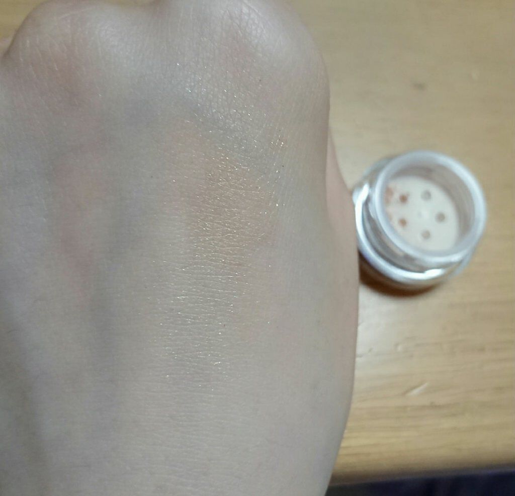 ミネラルパウダーアイシャドウ/レイチェル ワイン/単色アイシャドウを使ったクチコミ（3枚目）